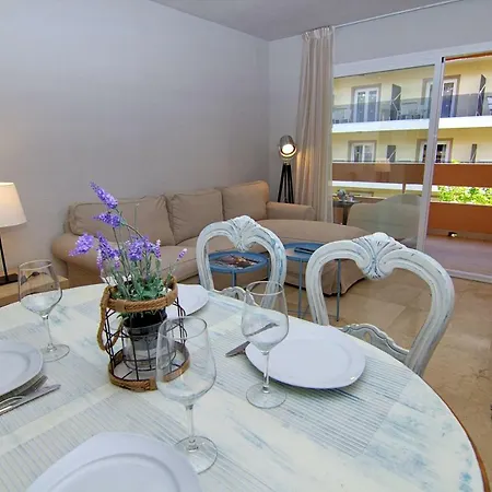 Апартаменты Marbeplaya Apt Марбелья